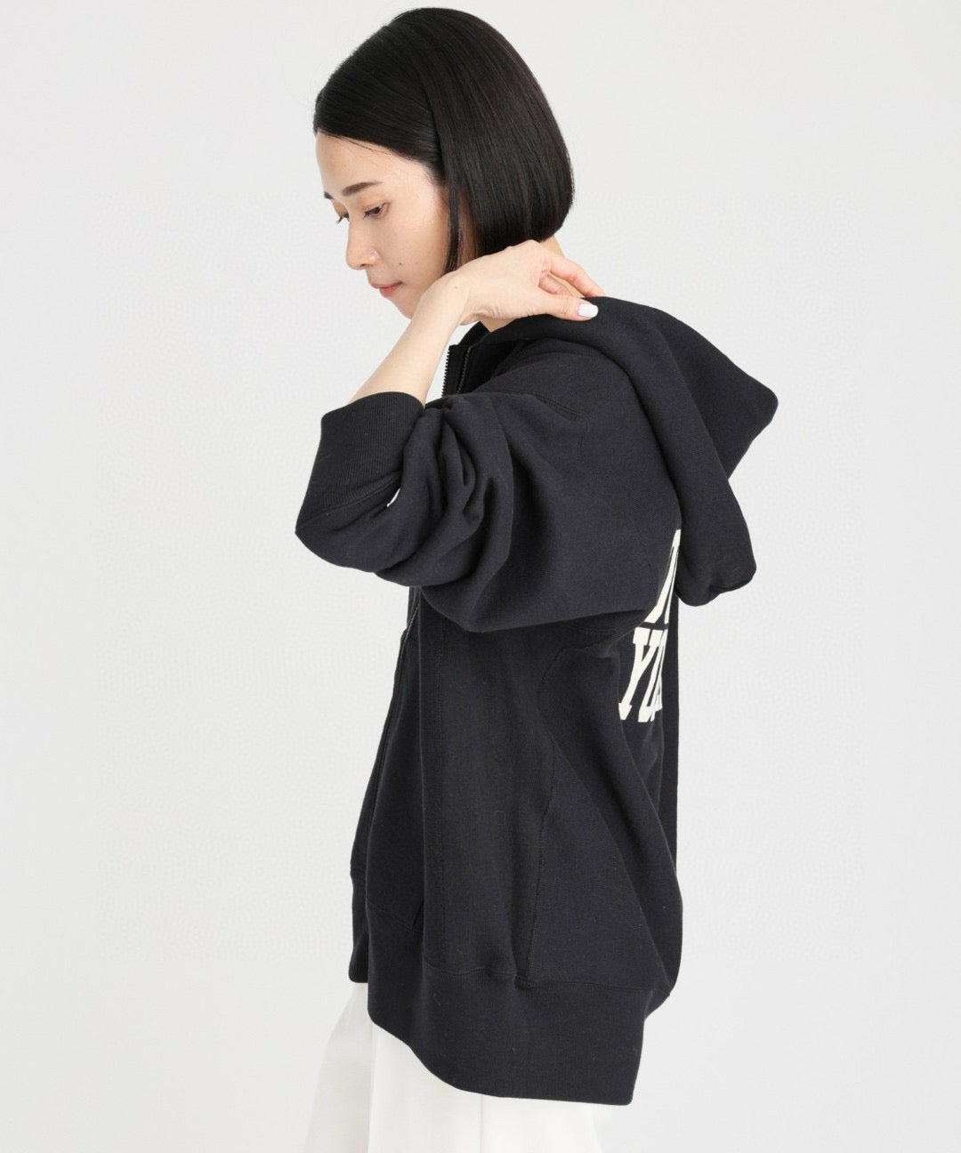 . 🇯🇵 BABYLOVE  x Champion | Zip Jacket