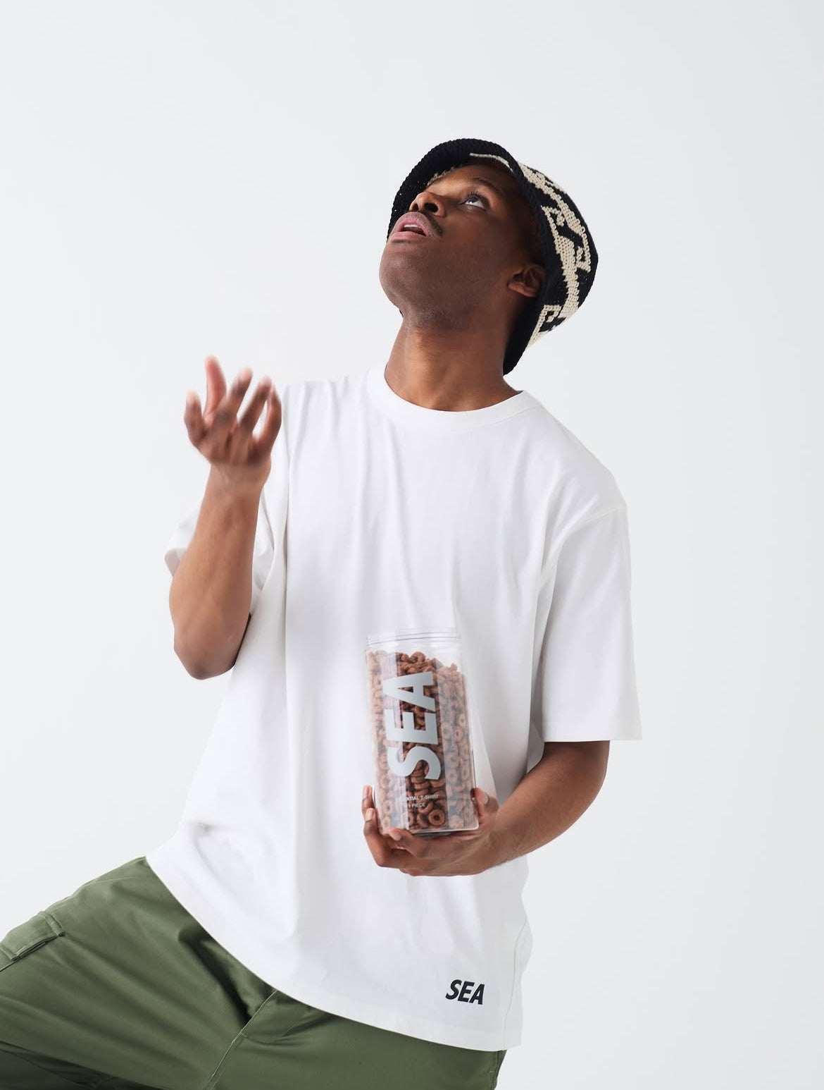 . 🇯🇵 WIND AND SEA 🍶 S/S Tee (with Bottle)