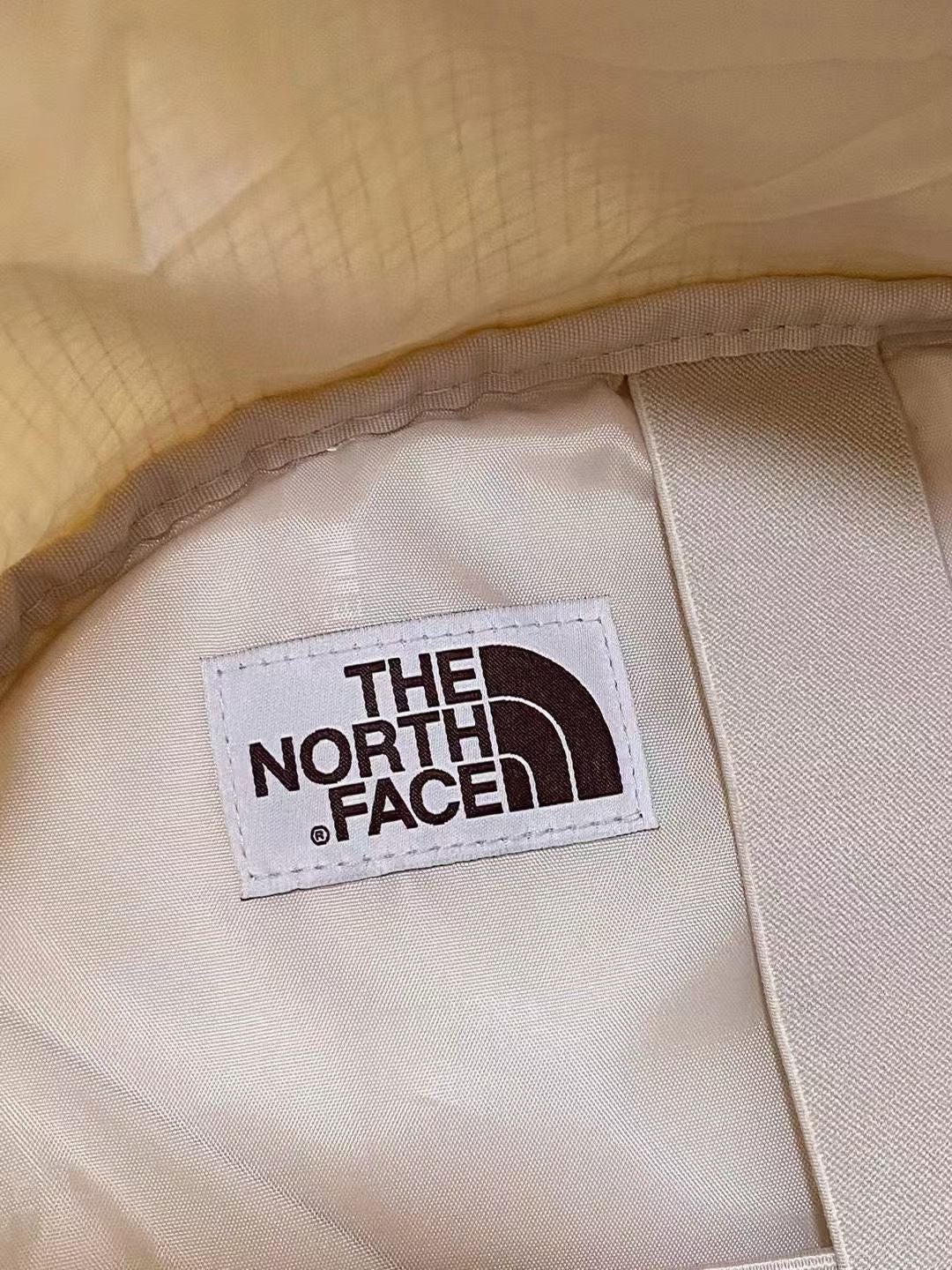 🇰🇷 THE NORTH FACE/WL DAY PACK