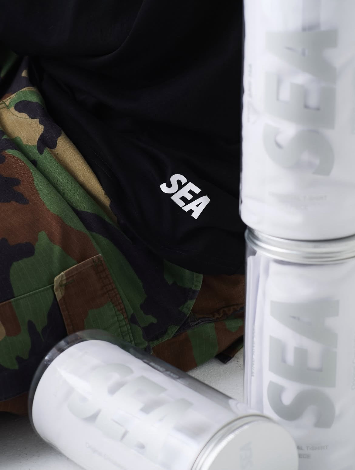 . 🇯🇵 WIND AND SEA 🍶 S/S Tee (with Bottle)