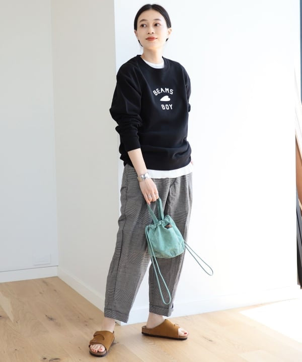 BE🅰️MS BOY / HEART LOGO SWEATER