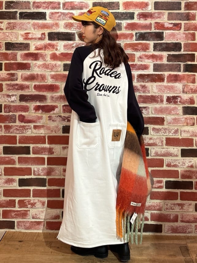 . 🇯🇵 RODEO ©ROWNS 拼色車線背刺繍連身裙