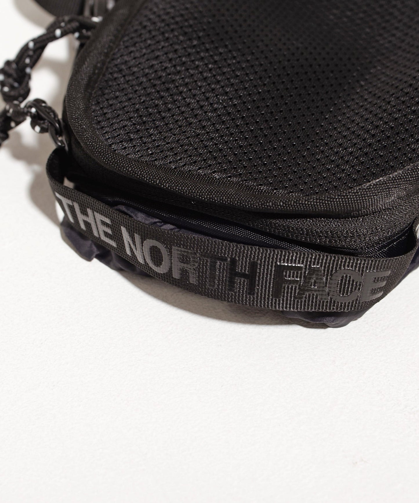 .🇰🇷 THE NORTH FACE ☆ ★. BREEZE 斜孭包