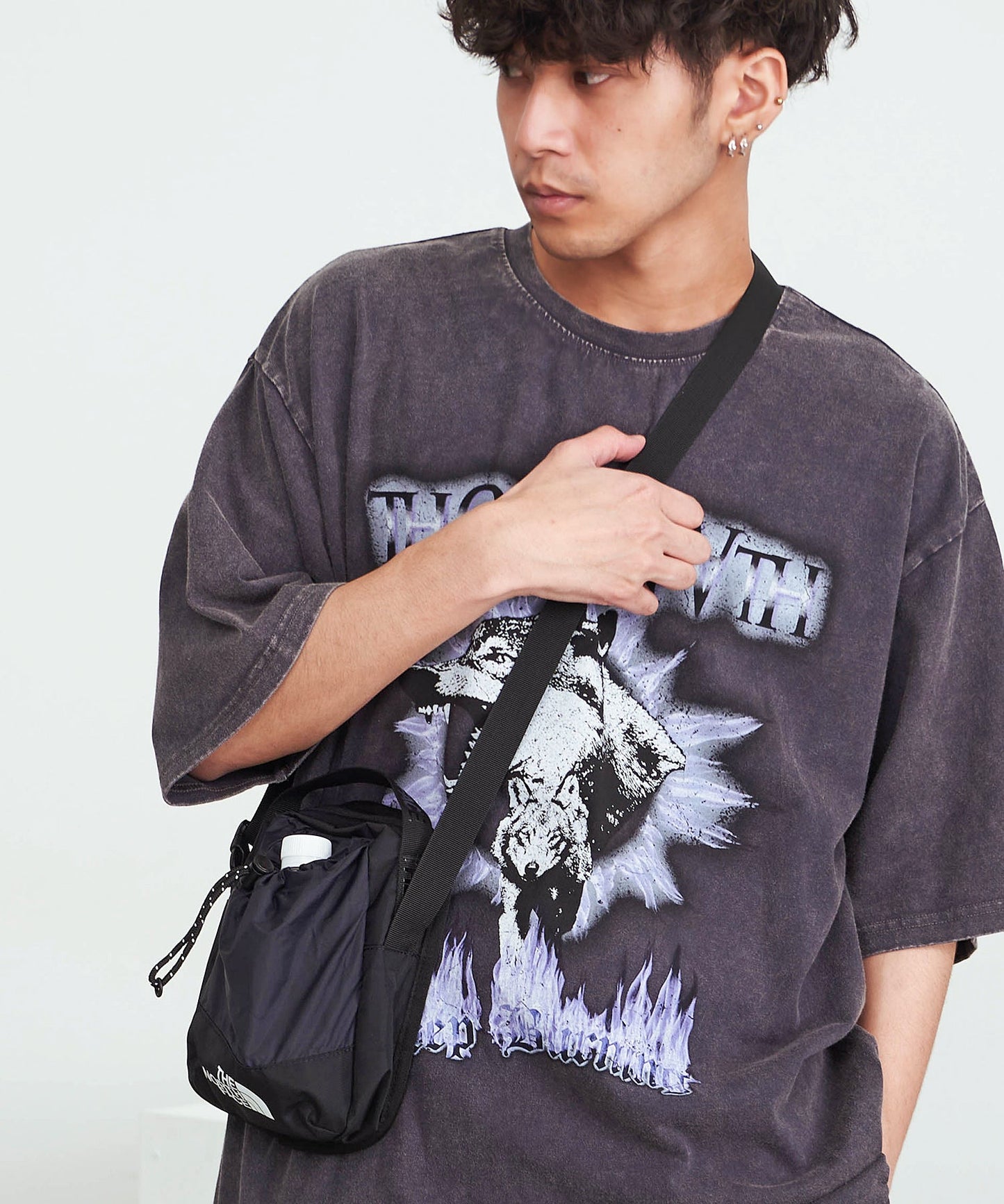 .🇰🇷 THE NORTH FACE ☆ ★. BREEZE 斜孭包