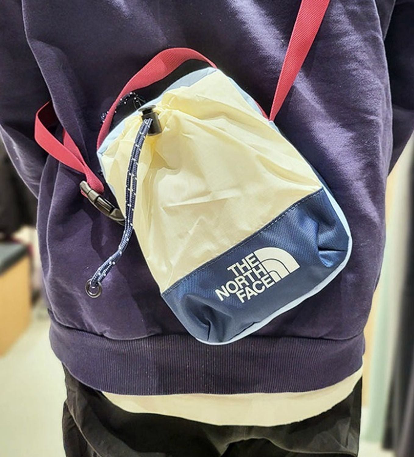 .🇰🇷 THE NORTH FACE ☆ ★. BREEZE 斜孭包