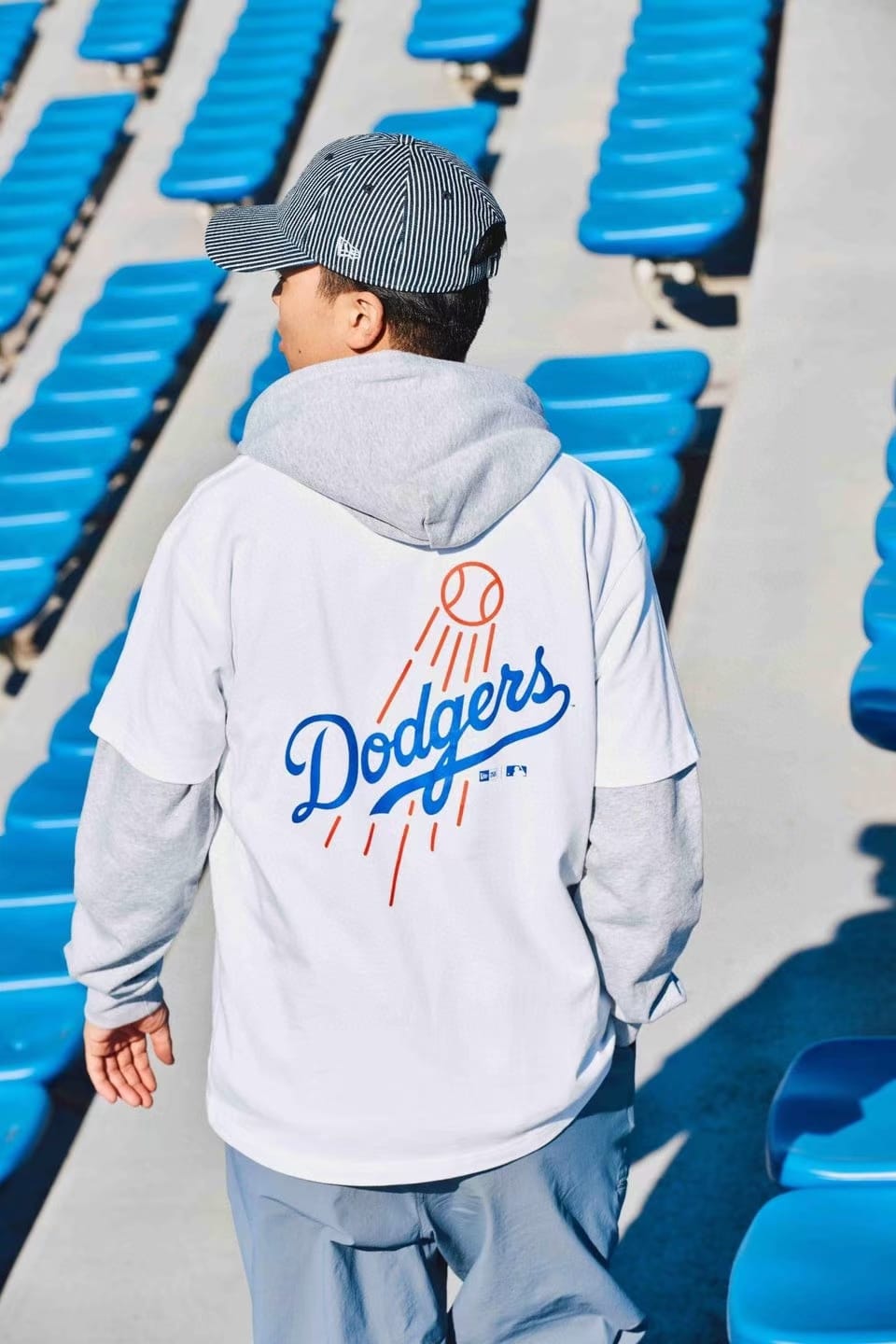 🇯🇵NEW ERA ⚾️ Los Angeles Dodgers半袖 TEE的