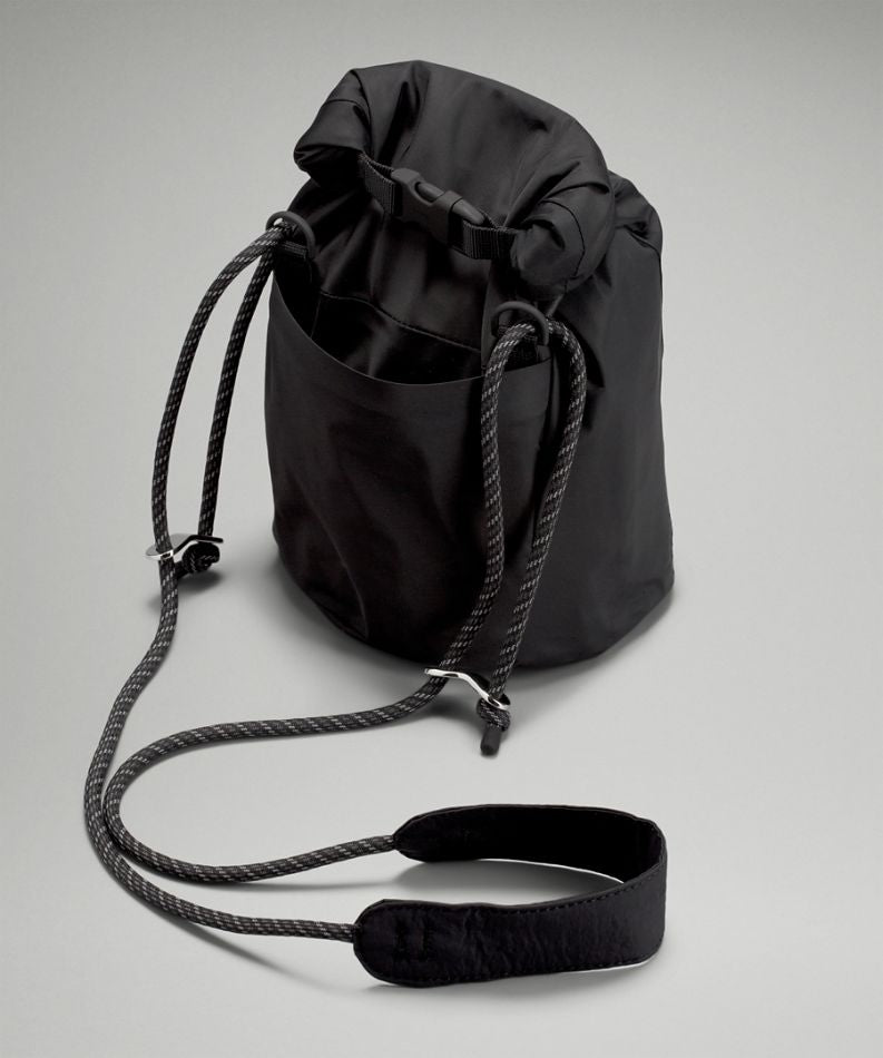 🇨🇦lululemon 《Roll-Top Crossbody Bag 3L 》