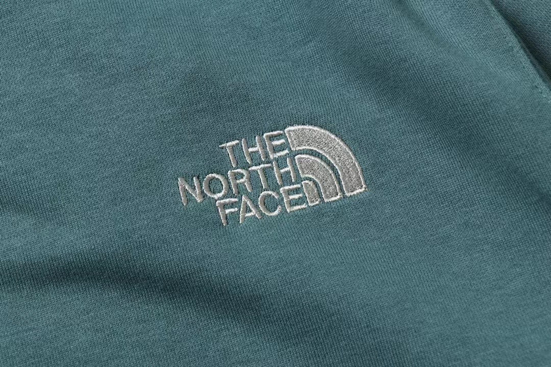 .韓版《 THE NORTH FACE》