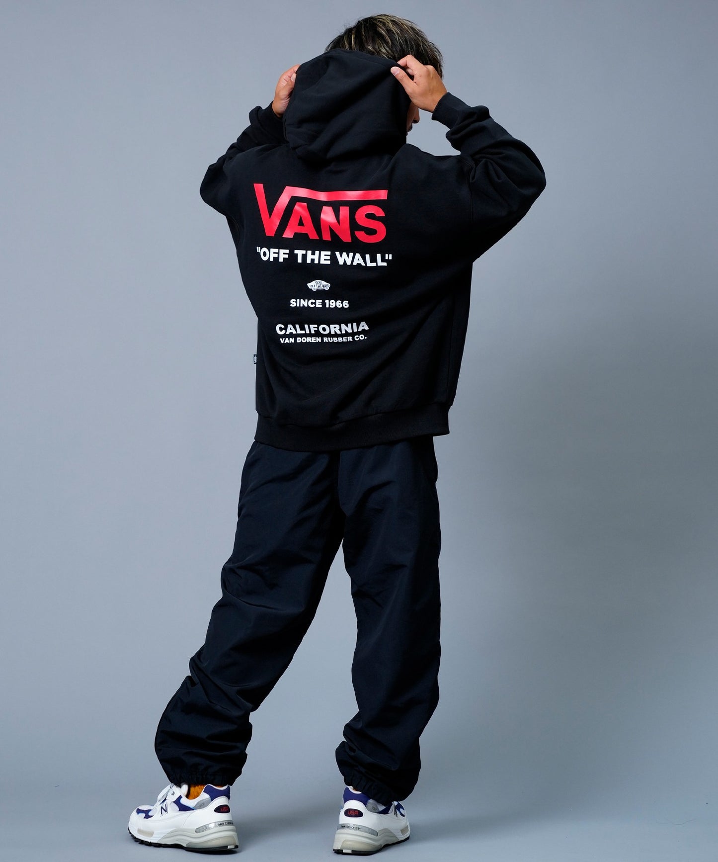 🇯🇵 VANS ✿ 情侶👩🏻‍🤝‍👨🏼Hoodie